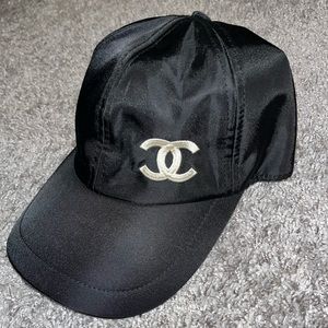 Not authentic chanel baseball hat